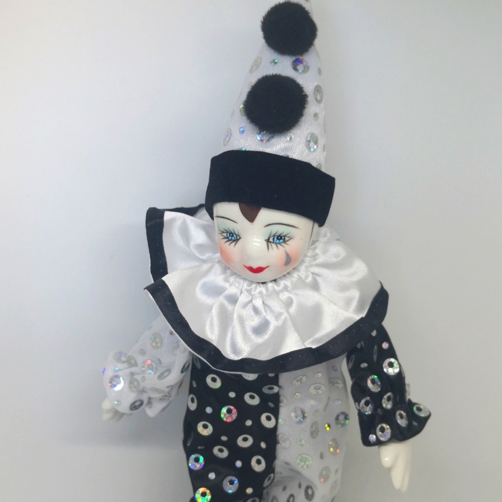 New Italy doll  Pierre 🎎 .9" Porcelain Пьеро кукла.